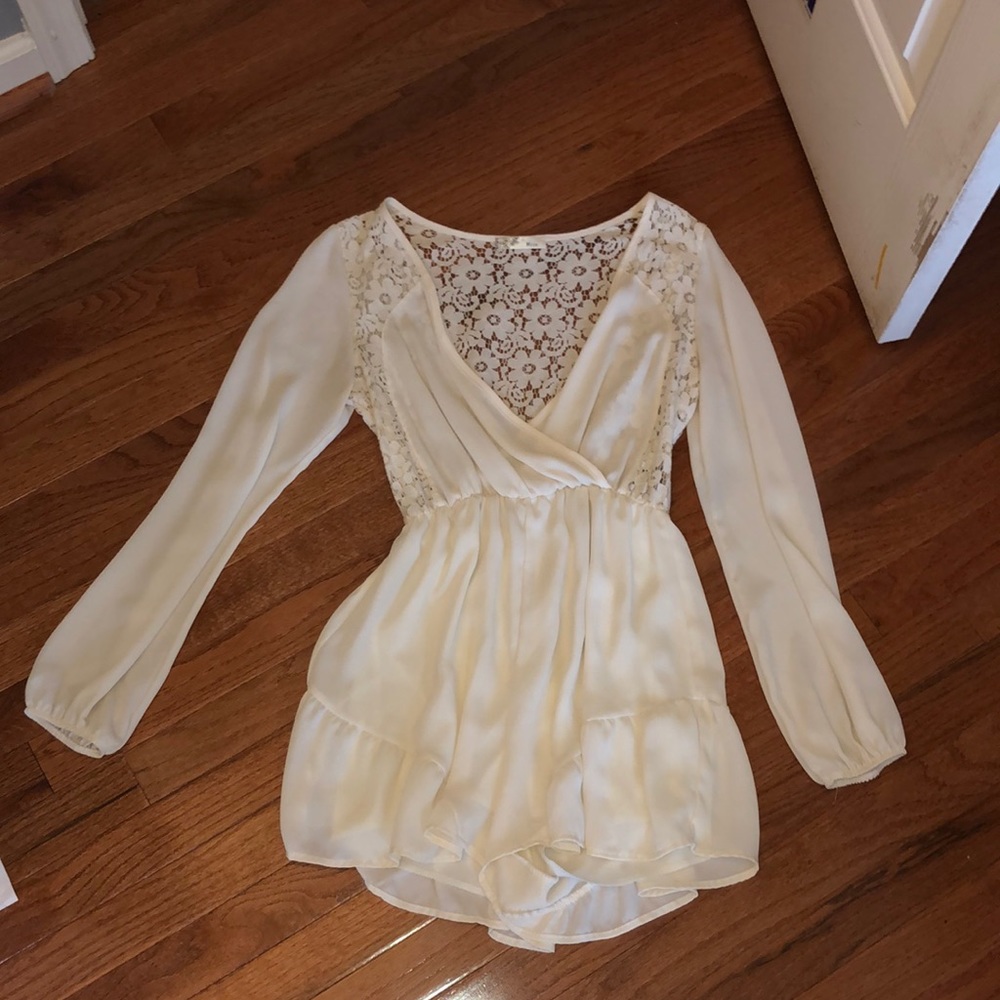 Miin Off White Romper
